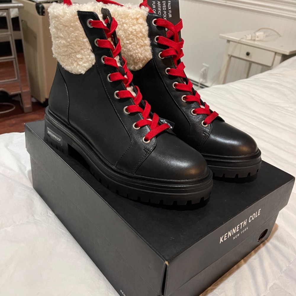 KENNETH COLE boots - Picture 2 of 5